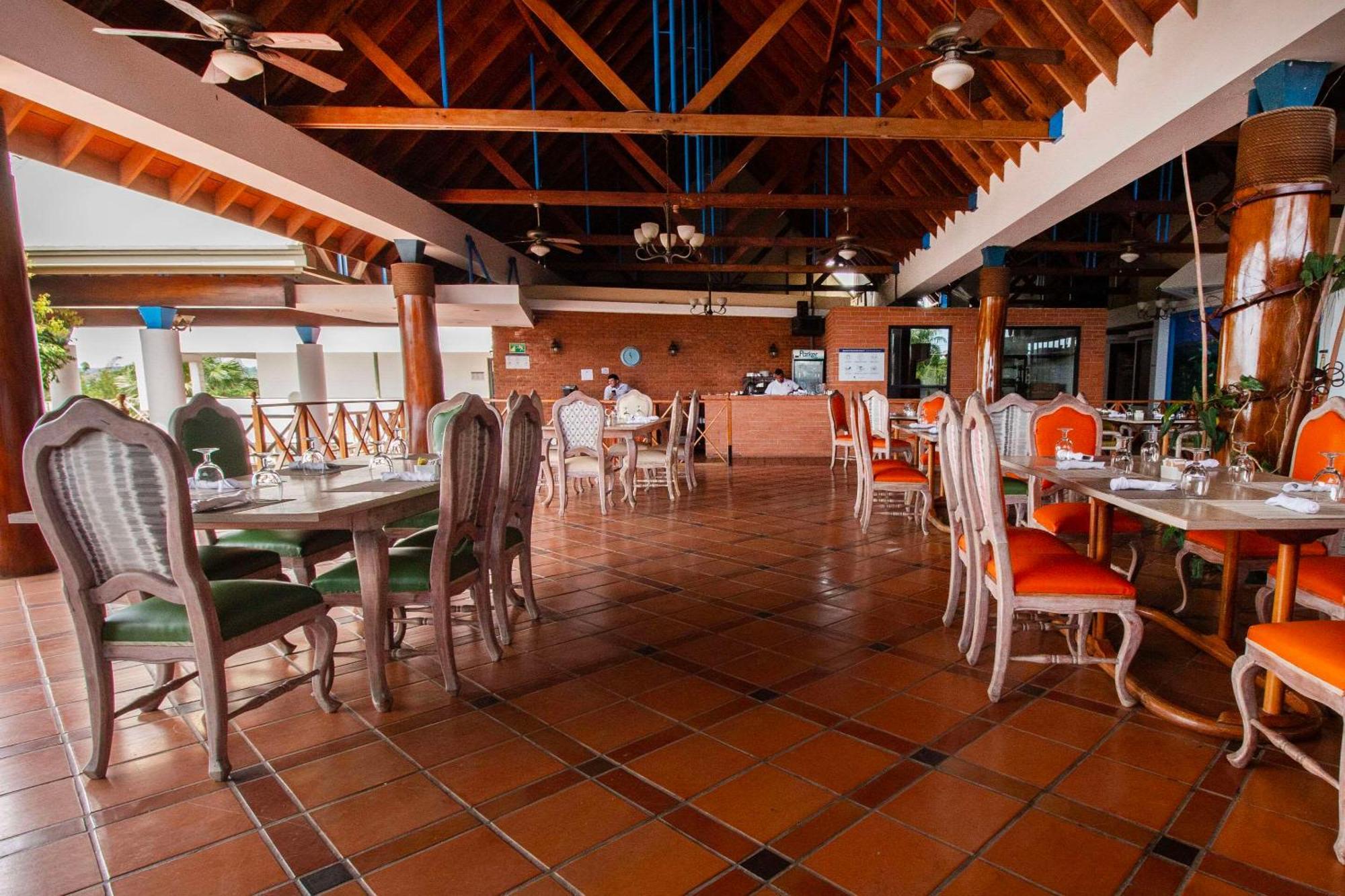 Hotel Faranda Guayacanes, A Member Of Radisson Individuals Chitré Zewnętrze zdjęcie