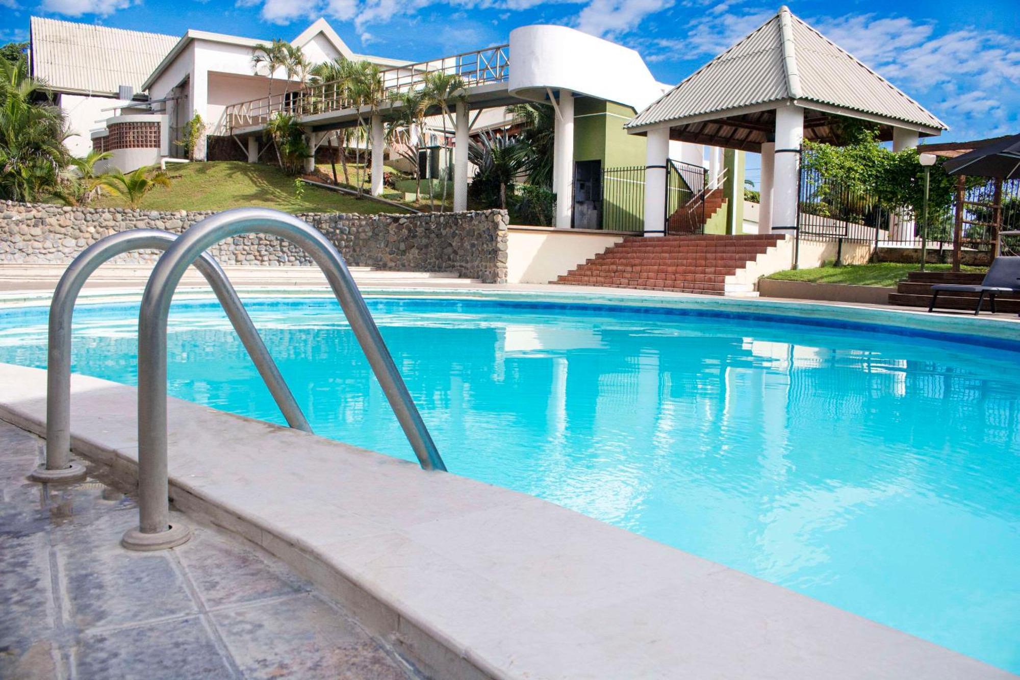 Hotel Faranda Guayacanes, A Member Of Radisson Individuals Chitré Zewnętrze zdjęcie