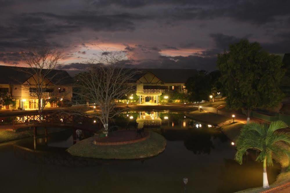 Hotel Faranda Guayacanes, A Member Of Radisson Individuals Chitré Zewnętrze zdjęcie